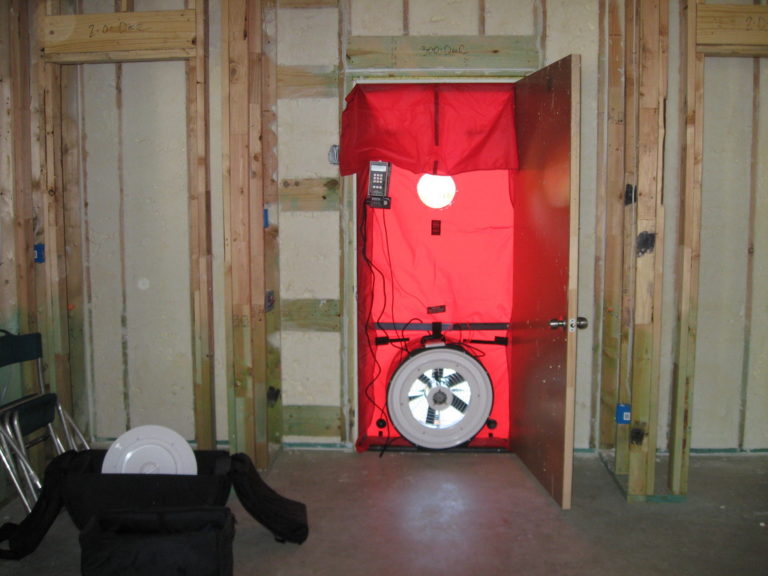 BLower Door Test 768x576