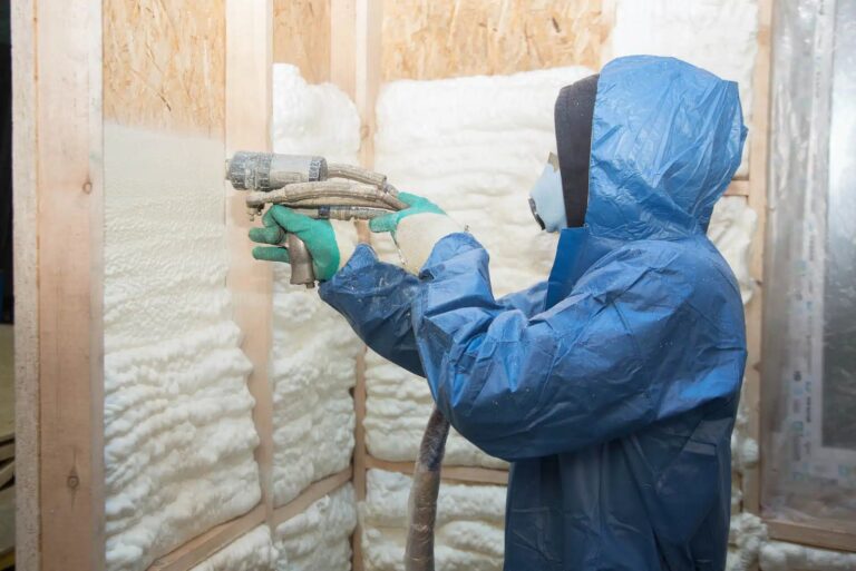 imgi 57 closed cell spray foam 2.jpg 768x513