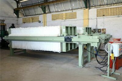 PP Recessed plate Hydraulic operated Filterpress system Manufacturer 400x267 1